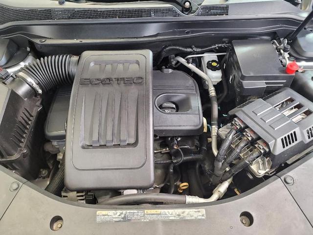 Photo of 2015 Silver Chevrolet Equinox