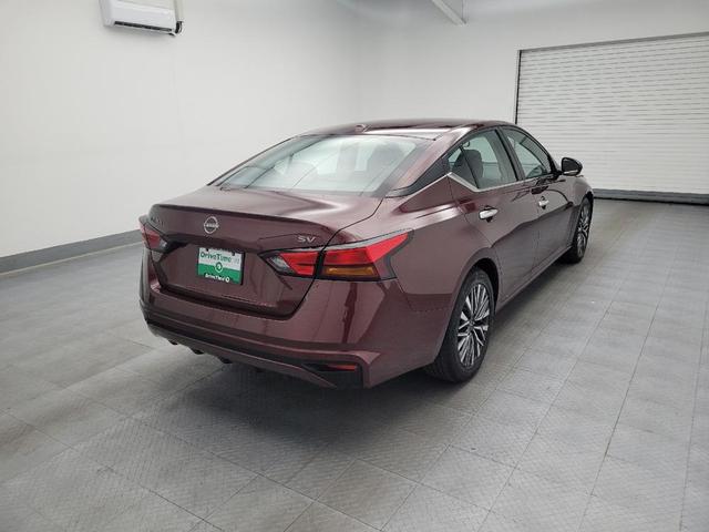 Photo of 2023 Red Nissan Altima