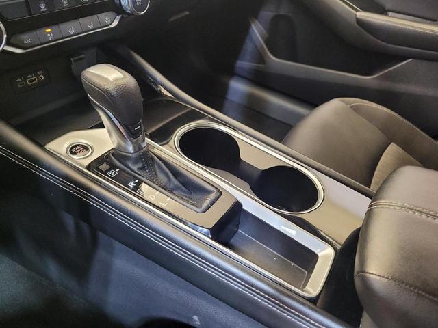 Photo of 2023 Red Nissan Altima