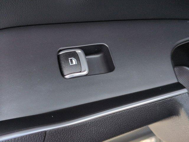 Photo of 2022 Gray Kia Sorento