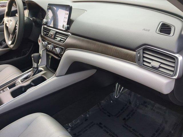 Photo of 2018 Silver Honda Accord