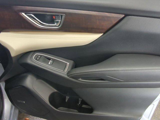 Photo of 2022 Ice Silver Metallic Subaru Ascent