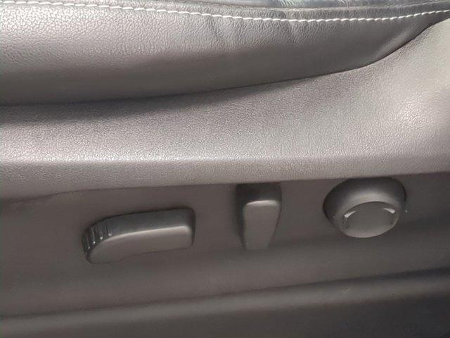 Photo of 2022 Ice Silver Metallic Subaru Ascent
