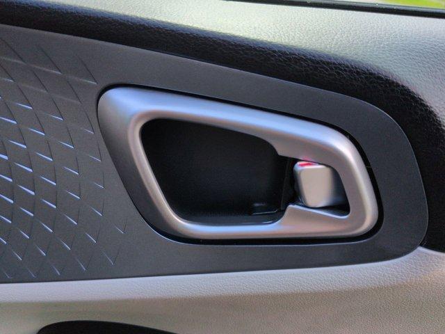 Photo of 2023 Gray Kia Soul