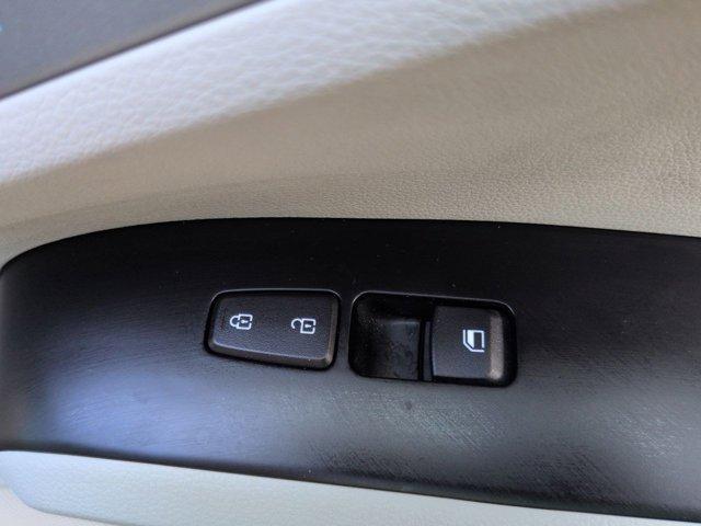 Photo of 2023 Gray Kia Soul
