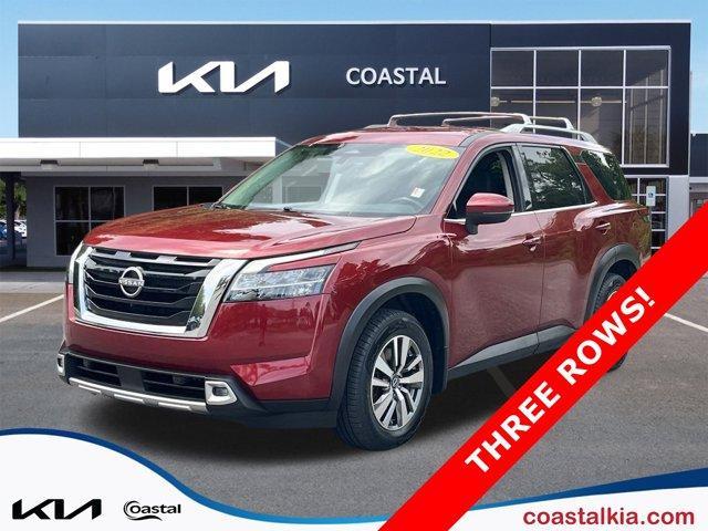 2022 Nissan Pathfinder