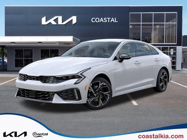Photo of 2025 White Kia K5