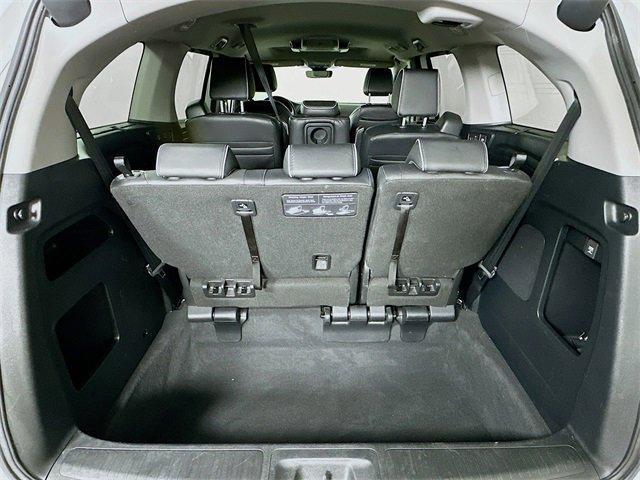 Photo of 2024 Platinum White Pearl Honda Odyssey