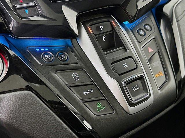 Photo of 2024 Platinum White Pearl Honda Odyssey