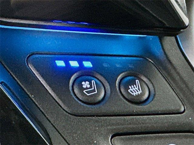 Photo of 2024 Platinum White Pearl Honda Odyssey