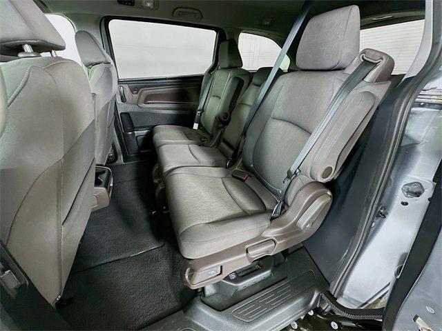 Photo of 2022 Lunar Silver Metallic Honda Odyssey