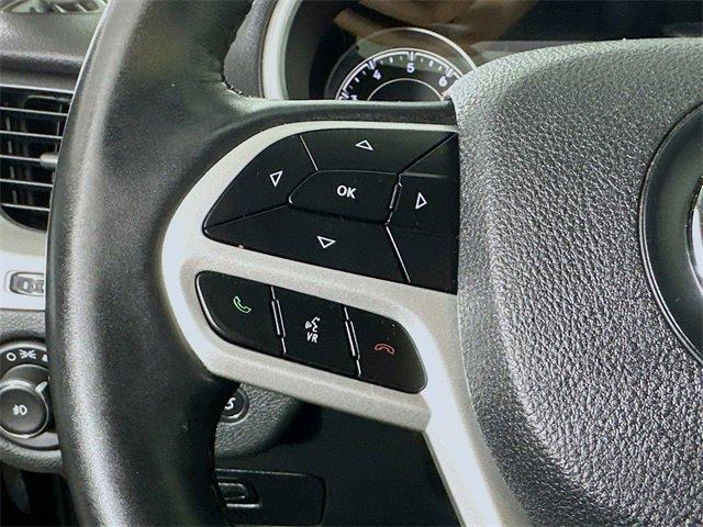 Photo of 2018 Diamond Black Jeep Cherokee