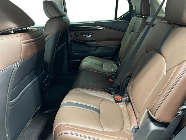 Photo of 2025 Modern Steel Metallic Honda Pilot