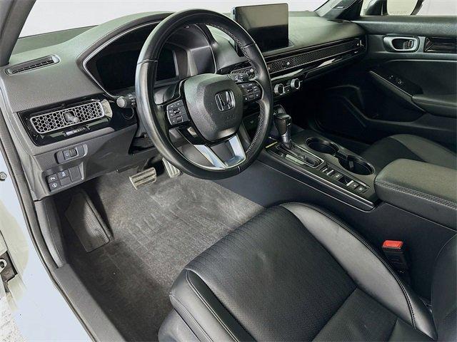 Photo of 2023 Platinum White Pearl Honda Civic
