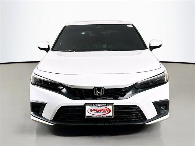 Photo of 2023 Platinum White Pearl Honda Civic