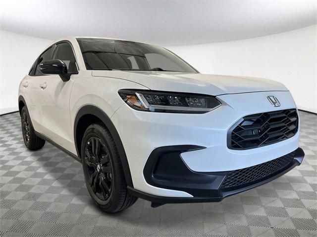 Photo of 2026 Platinum White Pearl Honda HR-V