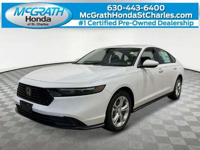 Photo of 2025 Platinum White Pearl Honda Accord