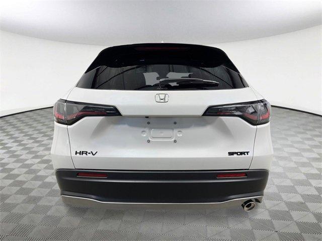 Photo of 2026 Platinum White Pearl Honda HR-V