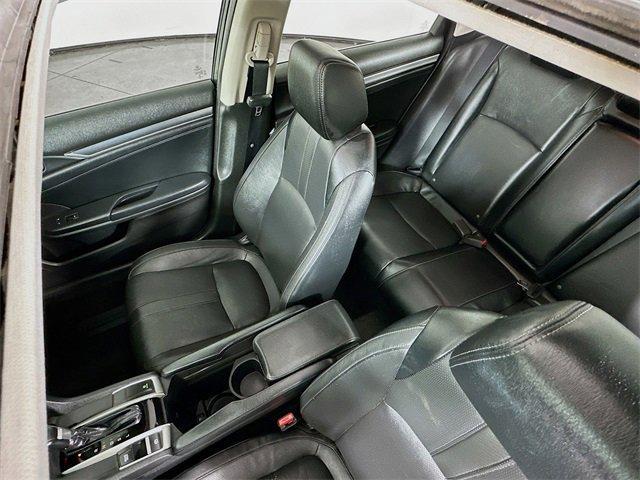 Photo of 2017 Crystal Black Pearl Honda Civic