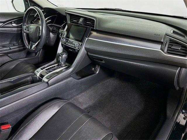 Photo of 2017 Crystal Black Pearl Honda Civic