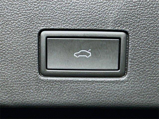 Photo of 2024 Kingfisher Blue Volkswagen Atlas Cross Sport