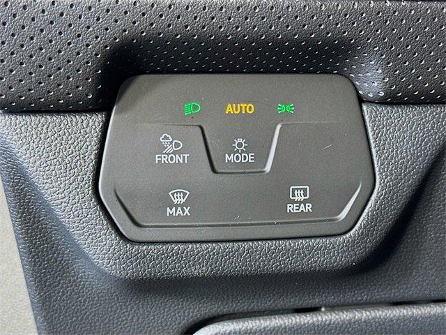 Photo of 2024 Kingfisher Blue Volkswagen Atlas Cross Sport