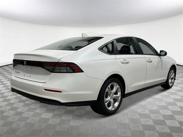 Photo of 2025 Platinum White Pearl Honda Accord