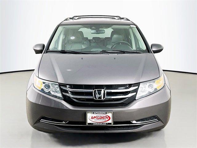 Photo of 2016 Smoky Topaz Metallic Honda Odyssey