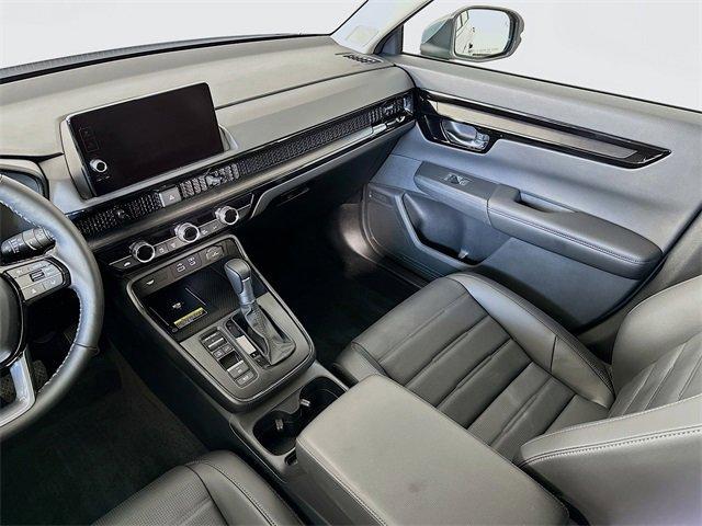 Photo of 2025 Urban Gray Pearl Honda CR-V