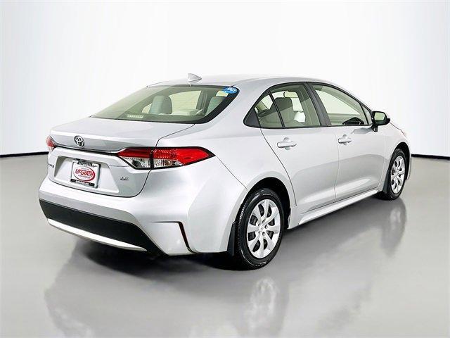 Photo of 2021 Classic Silver Metallic Toyota Corolla