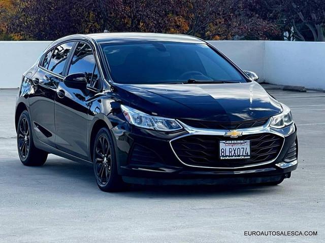 Photo of 2019 Black Chevrolet Cruze