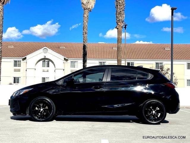 Photo of 2019 Black Chevrolet Cruze