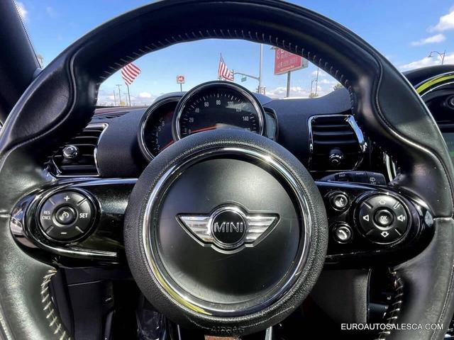 Photo of 2018 White MINI Clubman