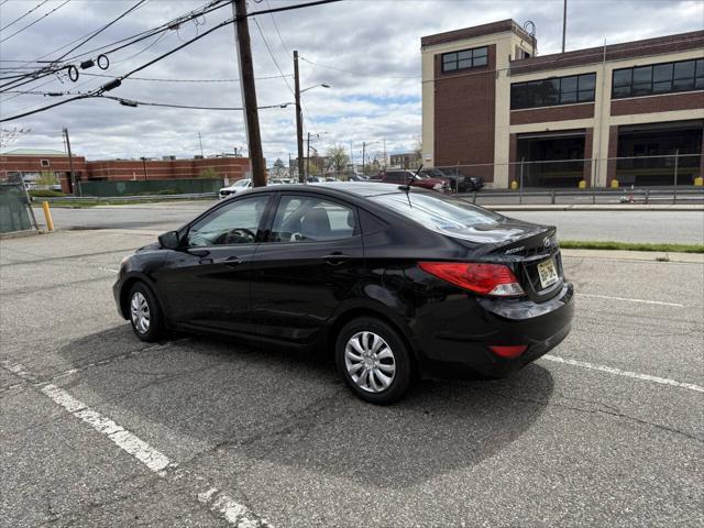 2013 Hyundai Accent