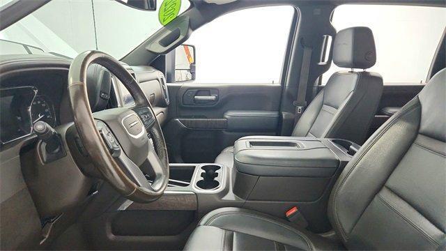 Photo of 2022 White Frost Tri-Coat GMC Sierra 2500