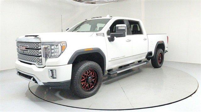 Photo of 2022 White Frost Tri-Coat GMC Sierra 2500