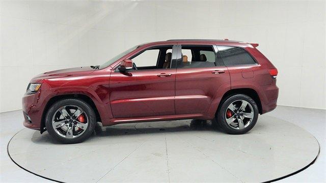 Photo of 2017 Velvet Red Pearlcoat Jeep Grand Cherokee