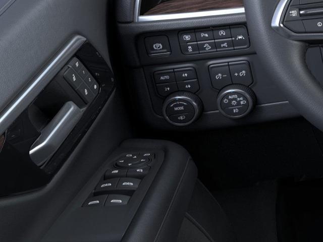 Photo of 2025 Black Chevrolet Suburban