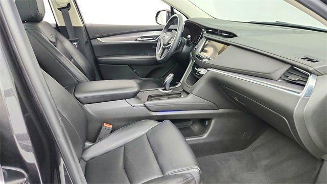 Photo of 2017 Dark Granite Metallic Cadillac XT5