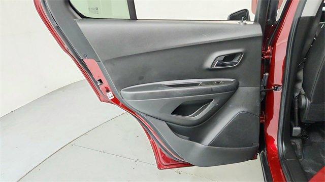 Photo of 2022 Crimson Metallic Chevrolet Trax