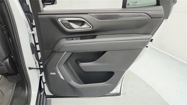 Photo of 2023 Summit White Chevrolet Tahoe