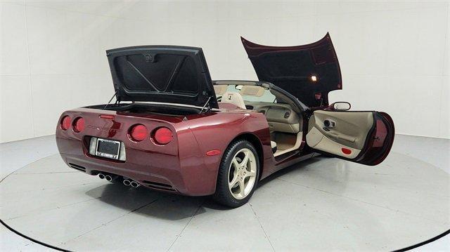 Photo of 2003 50th Anniversary Red Chevrolet Corvette