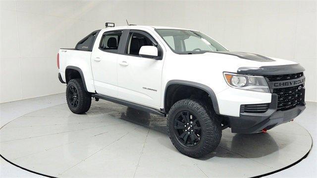Photo of 2022 Summit White Chevrolet Colorado