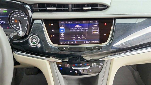 Photo of 2023 Stellar Black Metallic Cadillac XT6