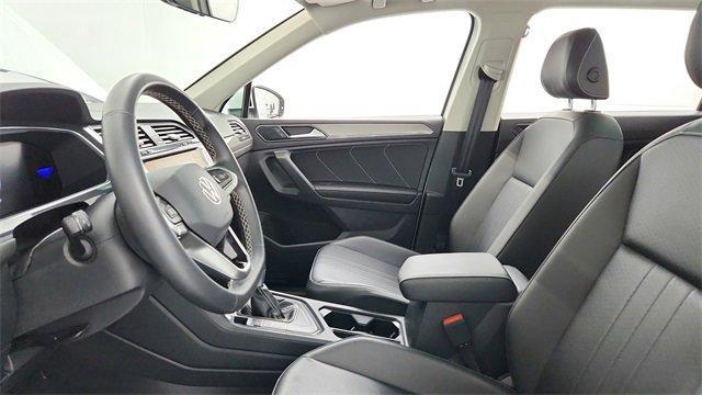 Photo of 2022 Pure White Volkswagen Tiguan