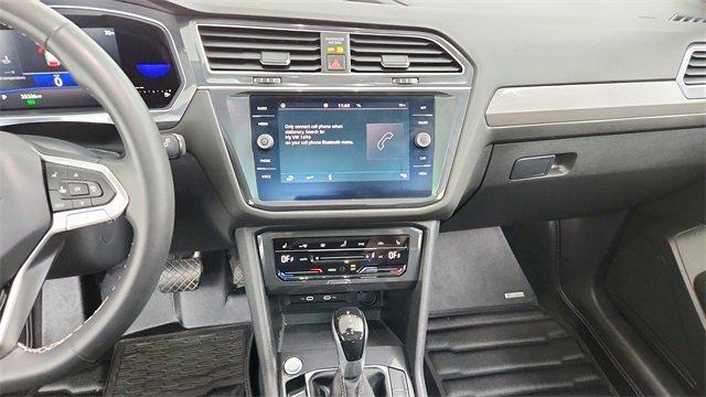 Photo of 2022 Pure White Volkswagen Tiguan