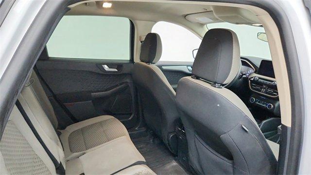 Photo of 2020 Oxford White Ford Escape