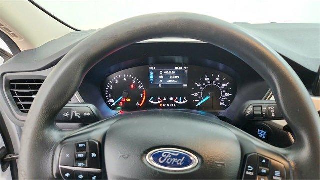 Photo of 2020 Oxford White Ford Escape