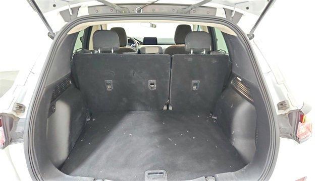 Photo of 2020 Oxford White Ford Escape