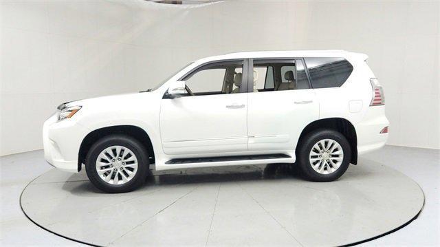Photo of 2015 Starfire Pearl Lexus GX 460